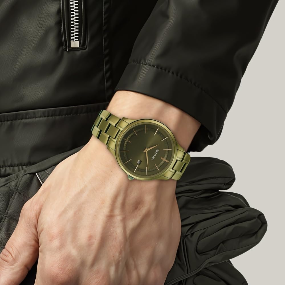 Titan Classique Slimline Green Dial Analog with Day and Date Stainless Steel Strap watch for Men