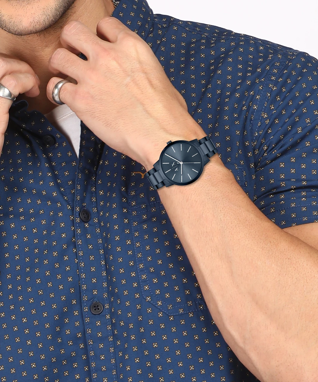 Armani Exchange Mens Metallic Analogue Watch
