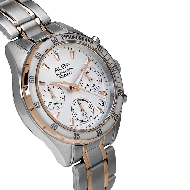 Women Quartz Silver Dial Chronograph Stainless Steel Watch
