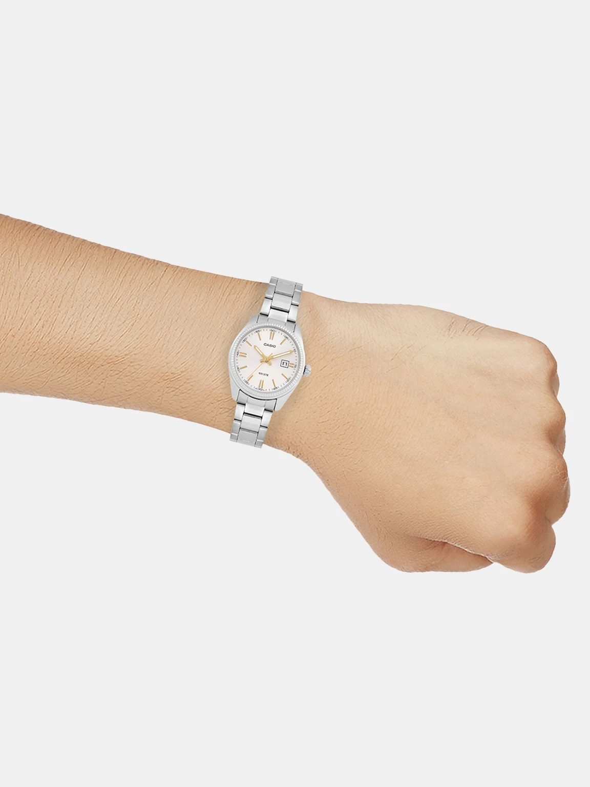 Enticer Women Quartz White Dial Analog Stainless Steel Watch