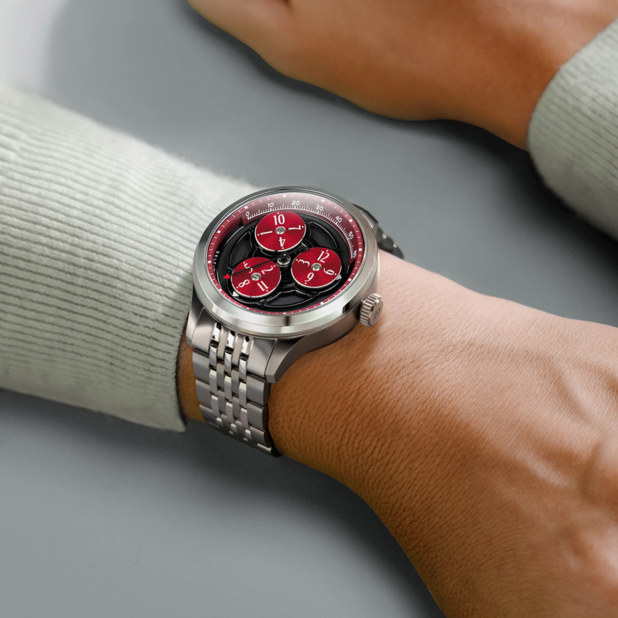 EARNSHAW HEXHAM Trisect Automatic Limited Edition Charcoal Red