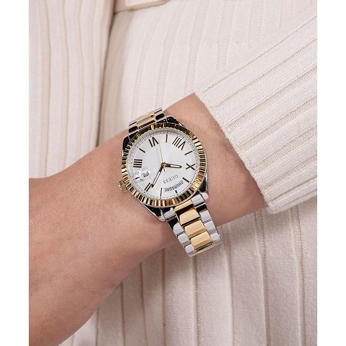 GUESS Luna Analog Watch for Women with Round Dial & Water Resistant Women's Wrist Watches