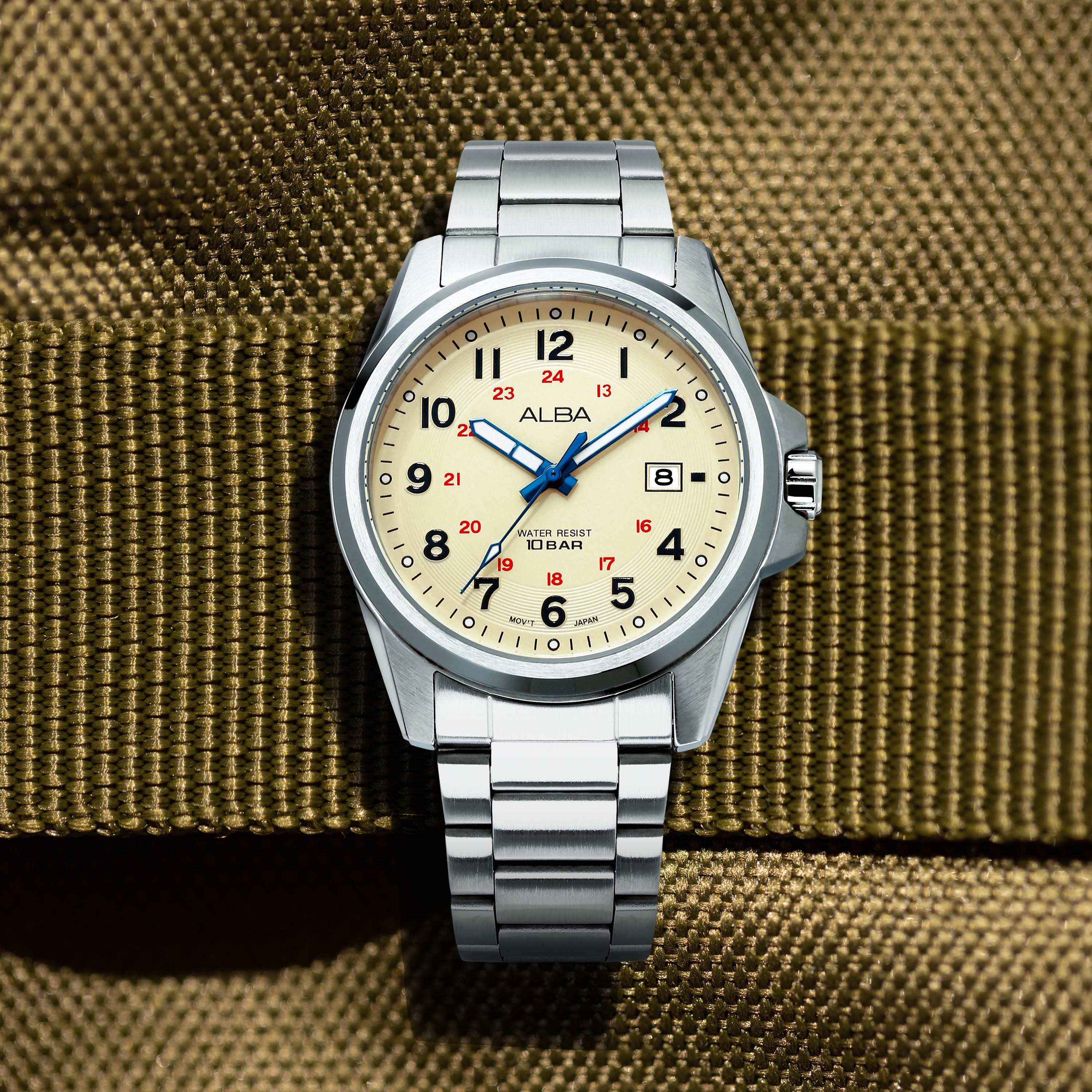 Men Quartz Cream Dial Analog Stainless Steel Watch