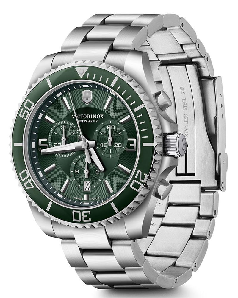 Victorinox Men Maverick Round Green Dial Watch