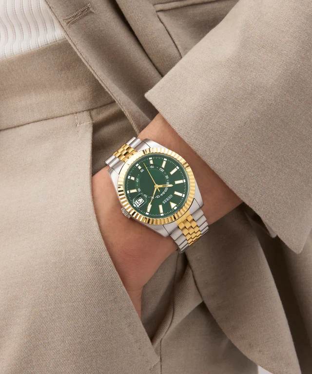 GUESS Mens Jaden 2-Tone Multi-function Date Watch