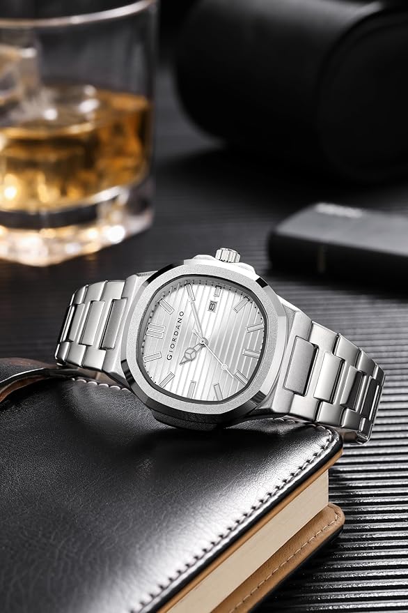 GIORDANO Analog Watch for Men – Textured Dial, Stainless Steel Strap, Date Display, Quartz Movement, Water Resistant